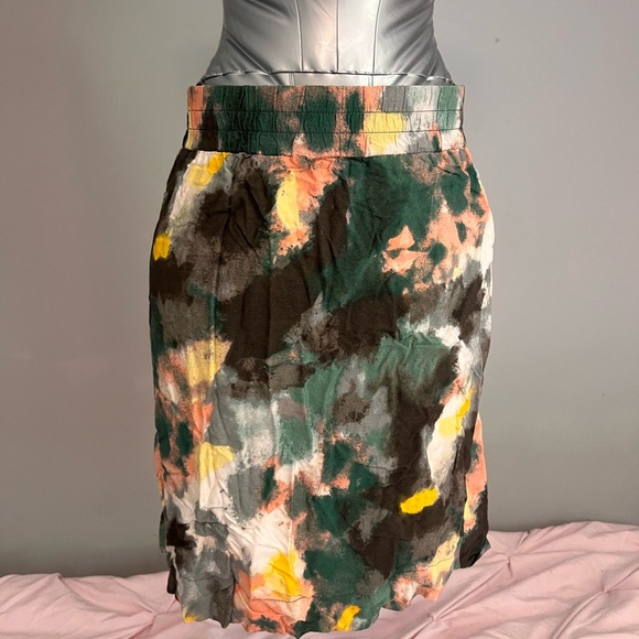 Merona Dresses & Skirts - Merona Painterly Midi Skirt in Green, Black, Yellow & Peach